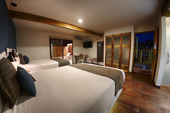Room 13 of 225