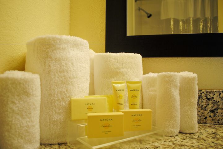 Bathroom amenities