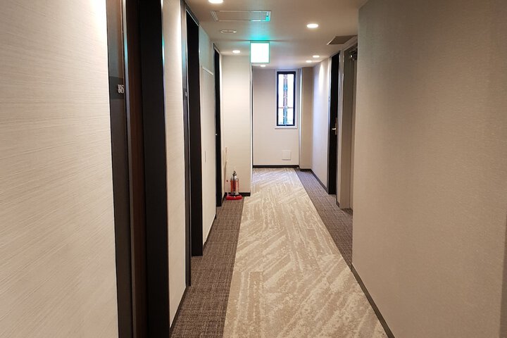 Ballroom/Hall 46 of 56