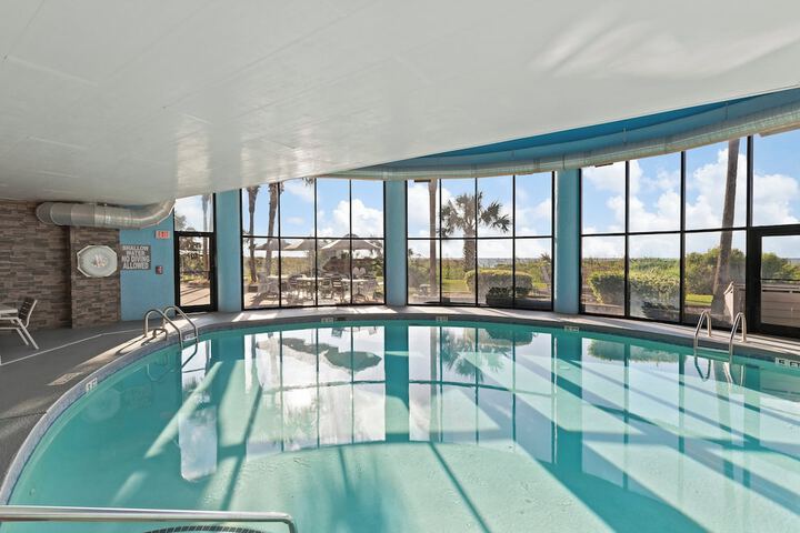 Pools & Facilities