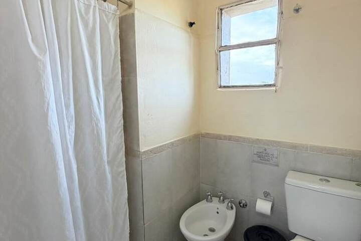 Room 44 of 79