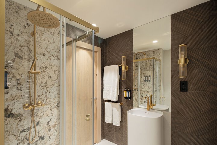 Bath Interior