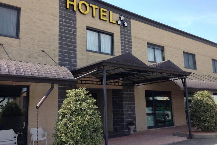 Hotel 53 of 53