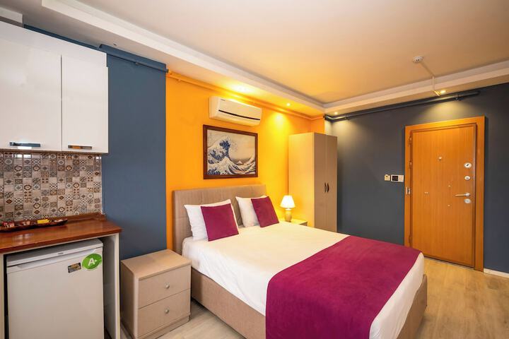 Room 48 of 158