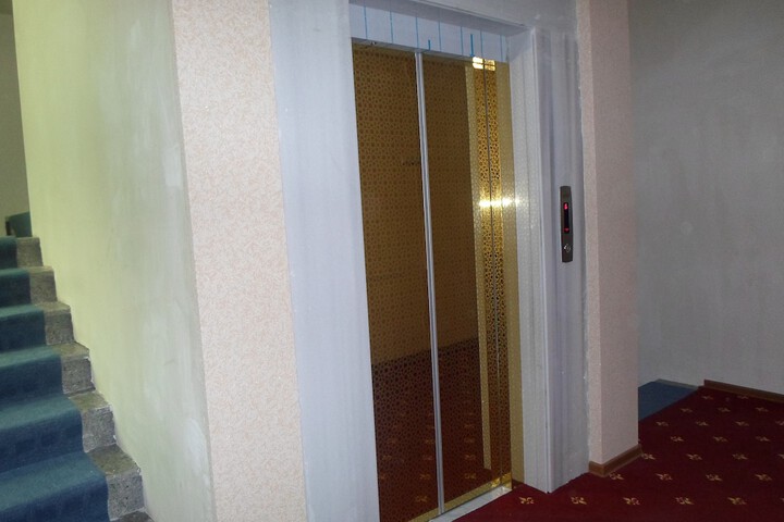 Hotel Exterior 32 of 33