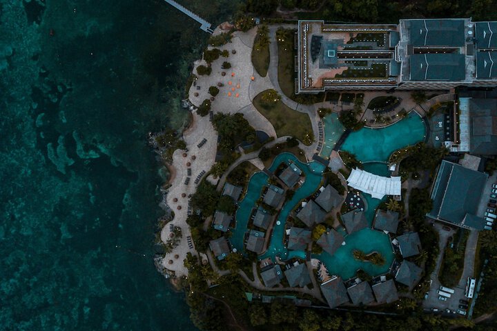 Hotel 63 of 64