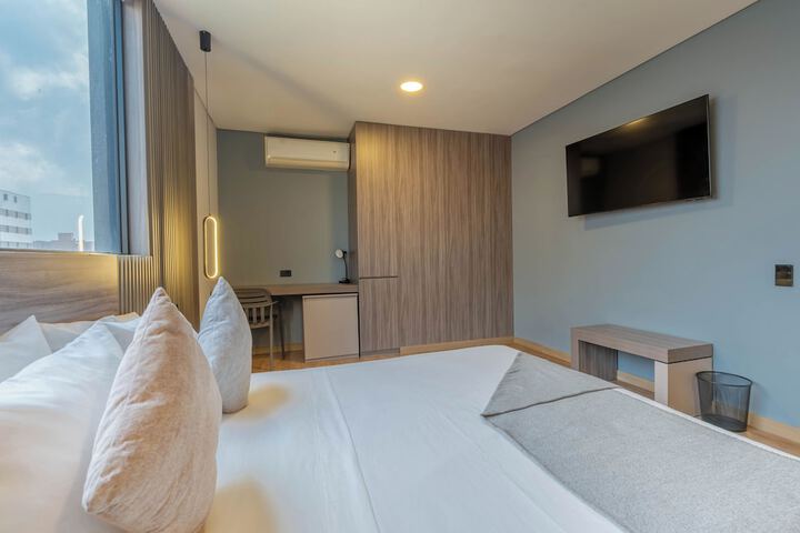 Room 45 of 137