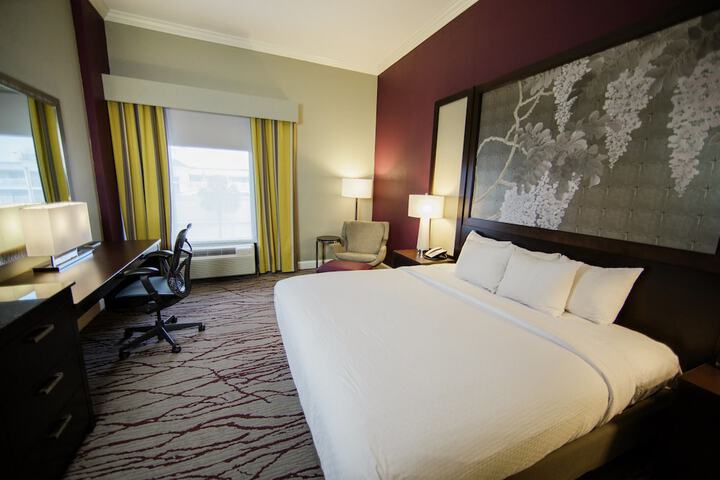 Room 10 of 56