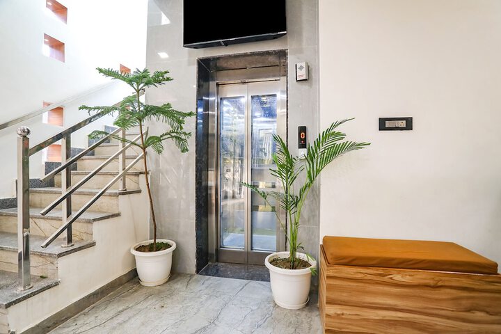 Hotel Interior 9 of 26