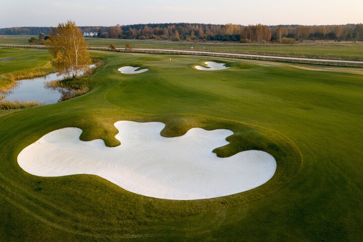 Golf 38 of 76