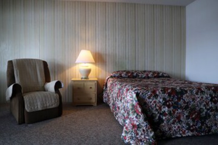 Room 36 of 38