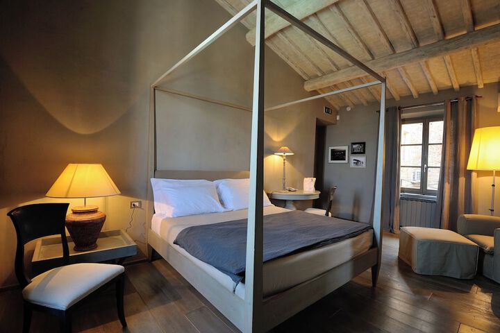 Room 14 of 54