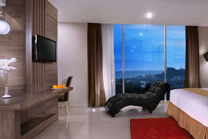 Room 9 of 19