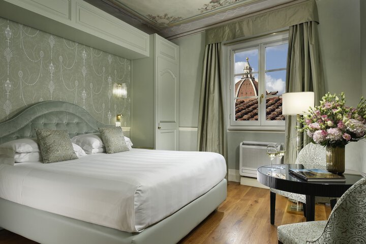 Room 26 of 110