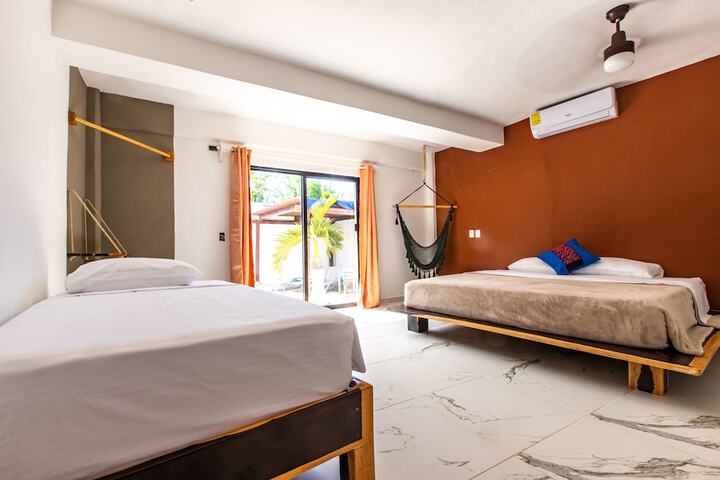 Room 5 of 44