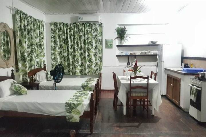 Room 8 of 13