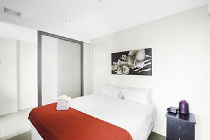 Room 3 of 21