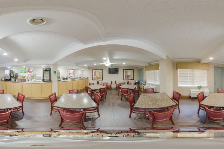 Breakfast/Coffee Service 52 of 60