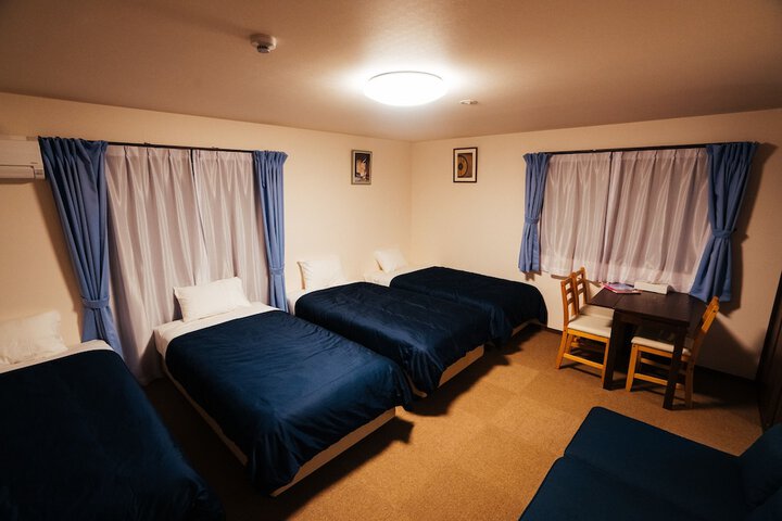 Room 5 of 54