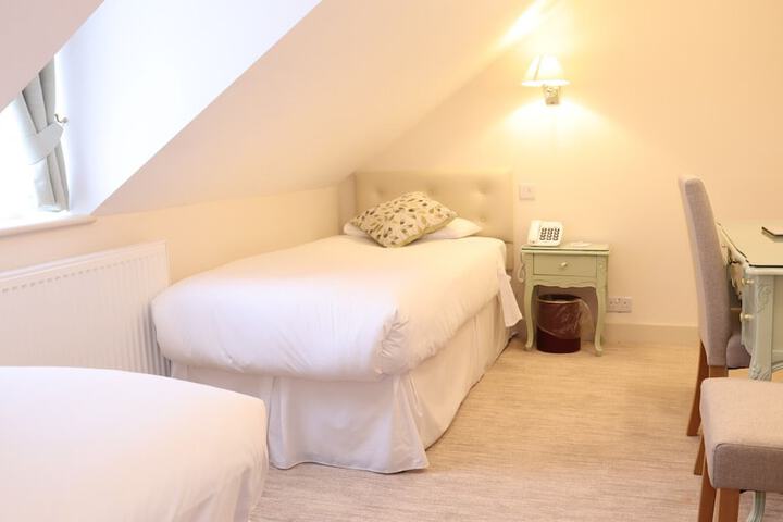 Room 15 of 47