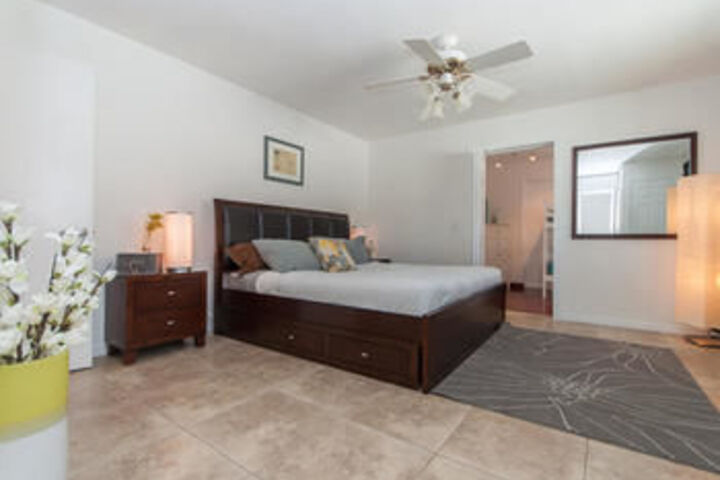 Room 211 of 524