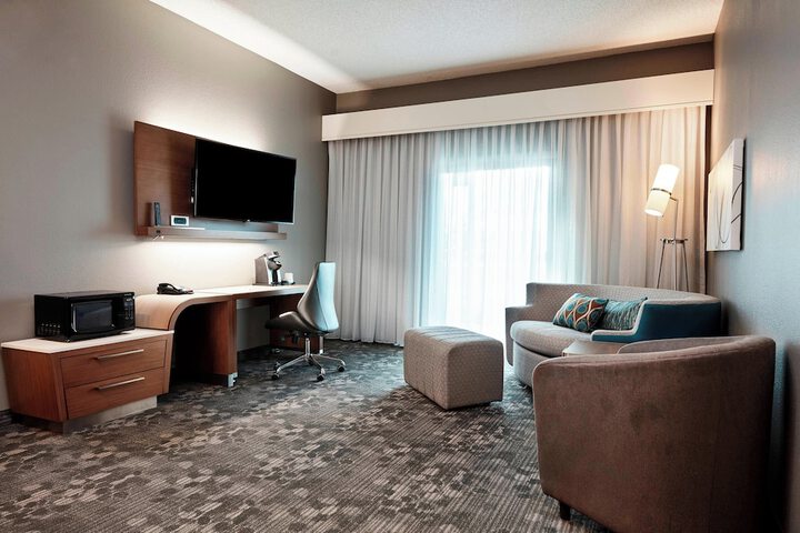 Room 7 of 23