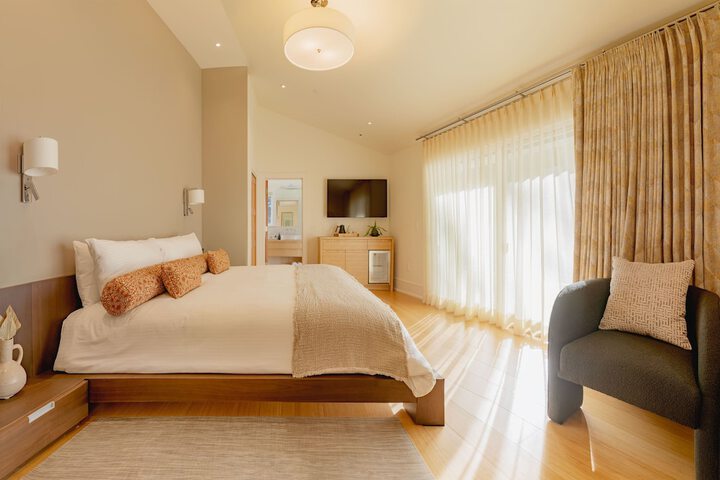 Room 5 of 54