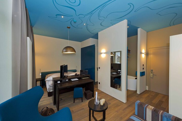 Bathroom Interior Photo