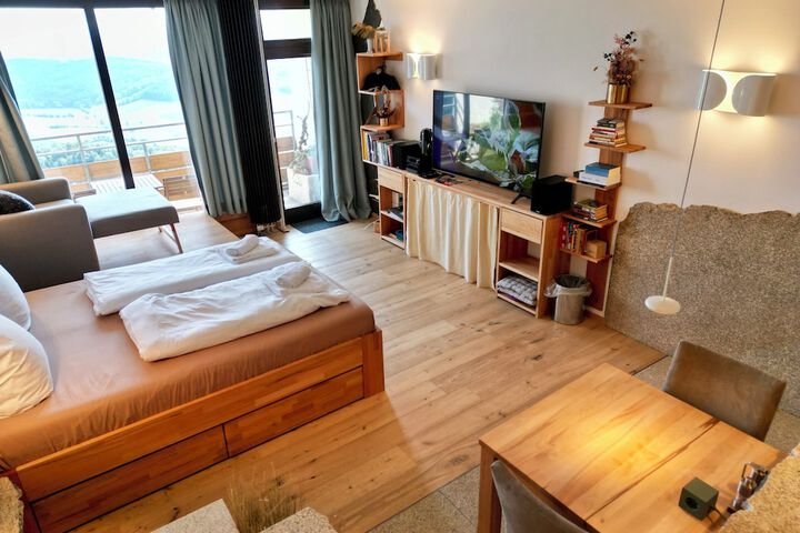 Room 5 of 53