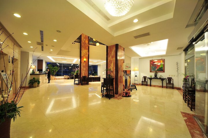 Hotel Interior 4 of 51
