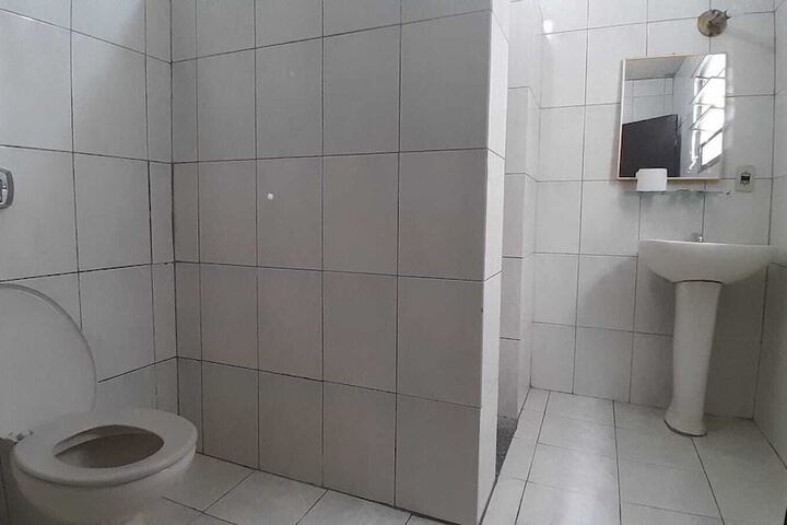 Room 40 of 47