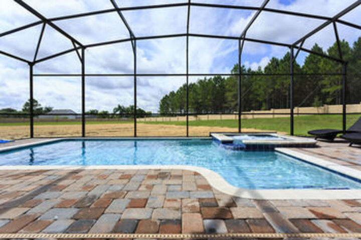 Pool 65 of 84