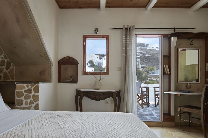Room 5 of 49