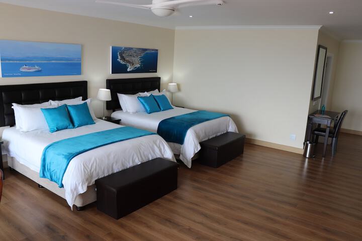 Room 15 of 104