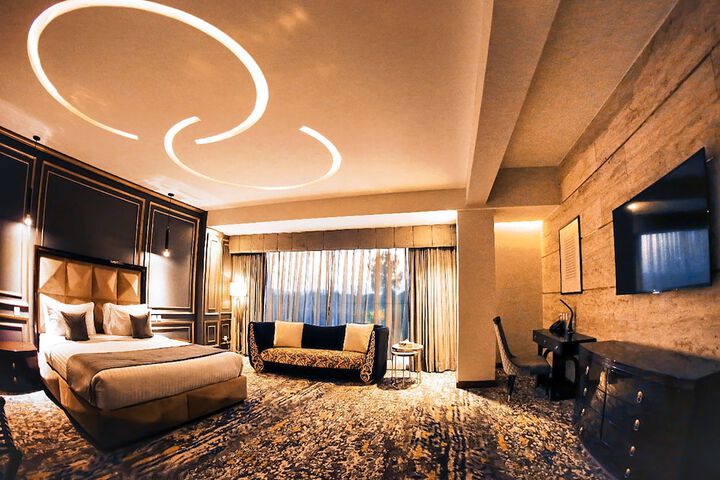 Room 46 of 69