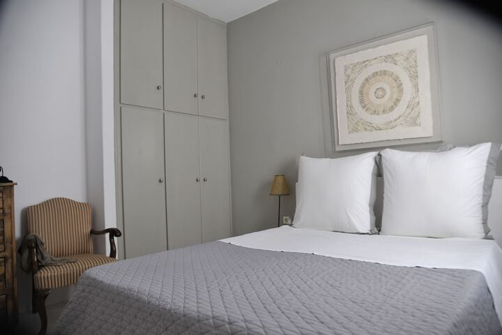 Room 42 of 112