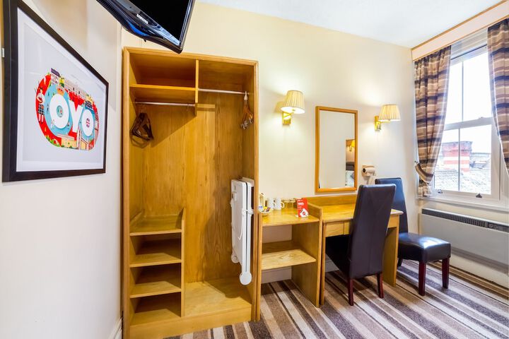 Room 19 of 43