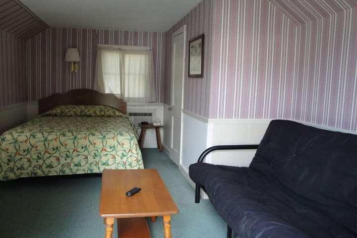 Room 2 of 54