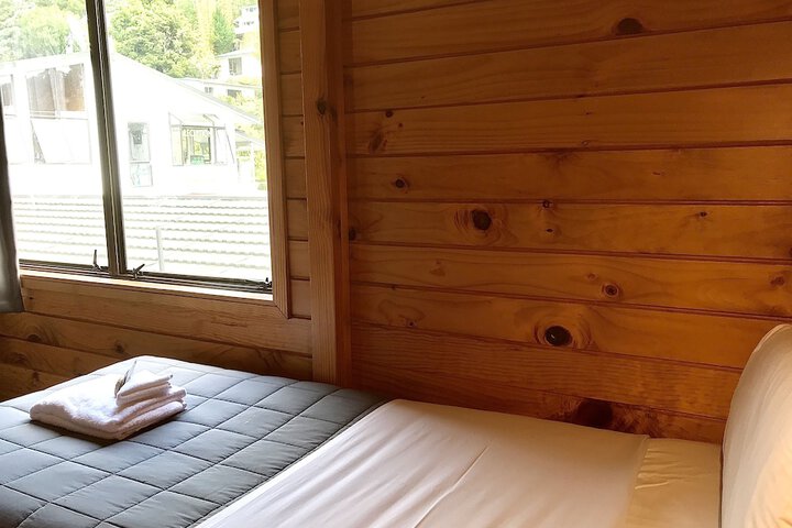 Room 19 of 174