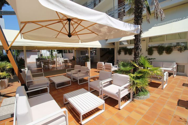 Hotel 55 of 57