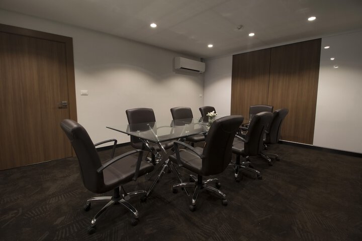 Meeting 32 of 34