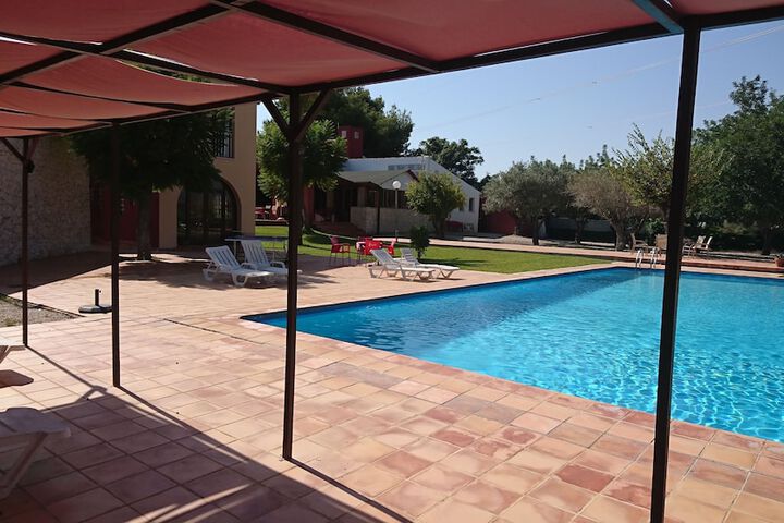 Pool 46 of 138