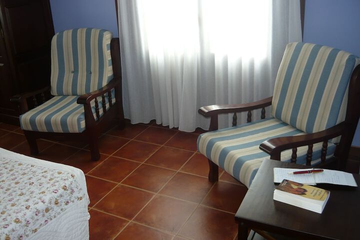 Room 5 of 37
