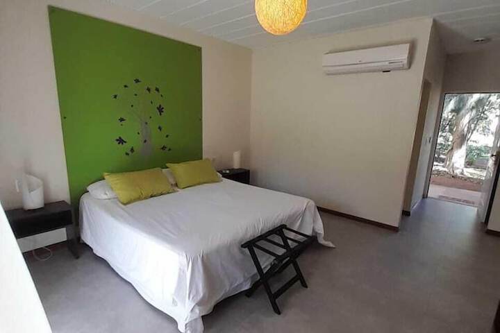 Room 4 of 30