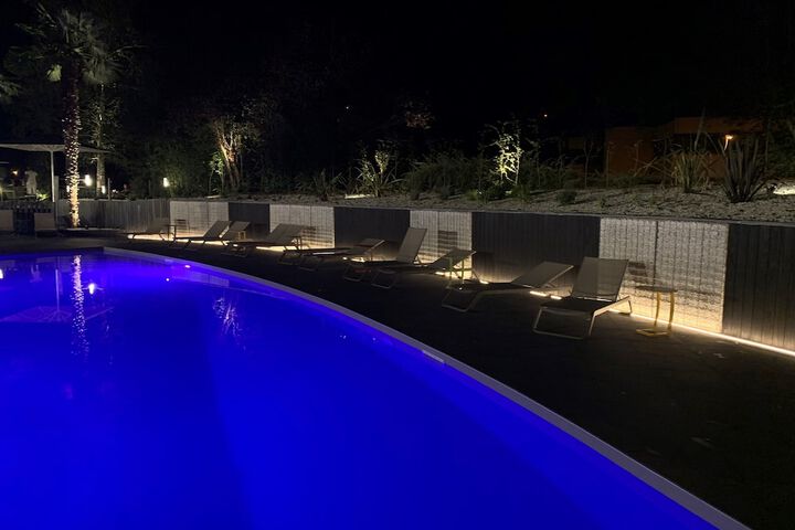 Pool 115 of 278