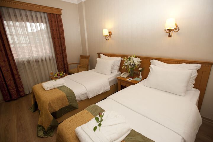 Room 20 of 64