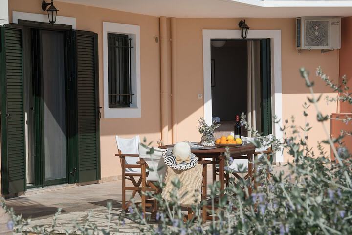 Terrace/Patio 59 of 111