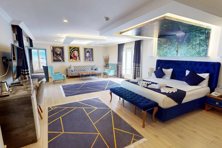 Room 7 of 21