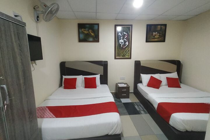 Room 14 of 20