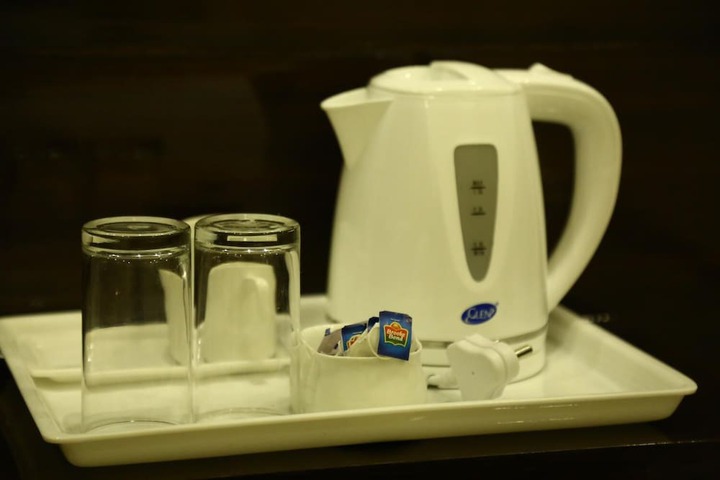 Breakfast/Coffee Service 15 of 39